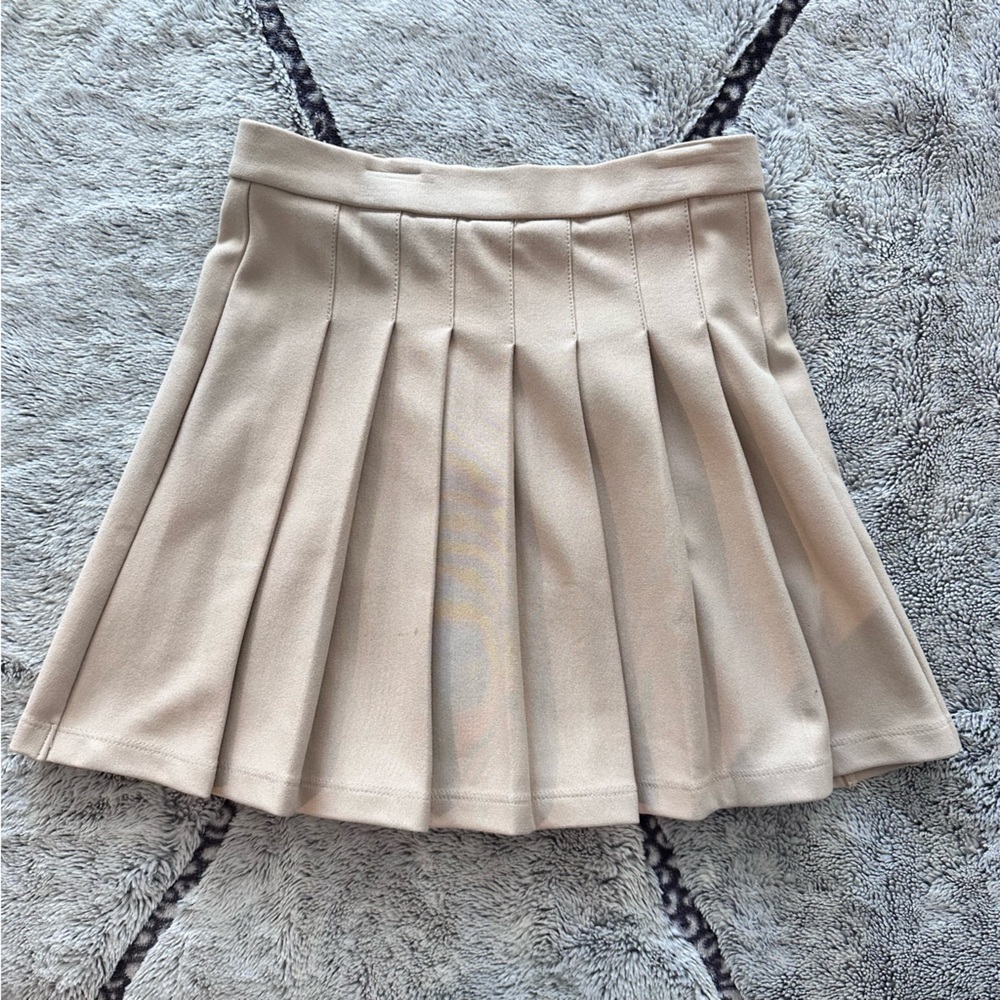 COPY - Zara Uniform skirt - Girls size 10